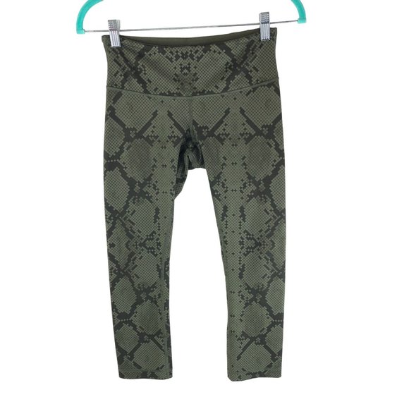 Lululemon Wunder Under Crop III Full-On Luon Ziggy Snake Fatigue Gator Green 4 - Picture 1 of 4